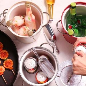 White Galvanize Ice Bucket With Lid and Scoop